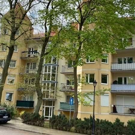 Apartament Przy Kawczej - Pokoj Z Aneksem Kuchennym Miedzyzdroje Exterior photo